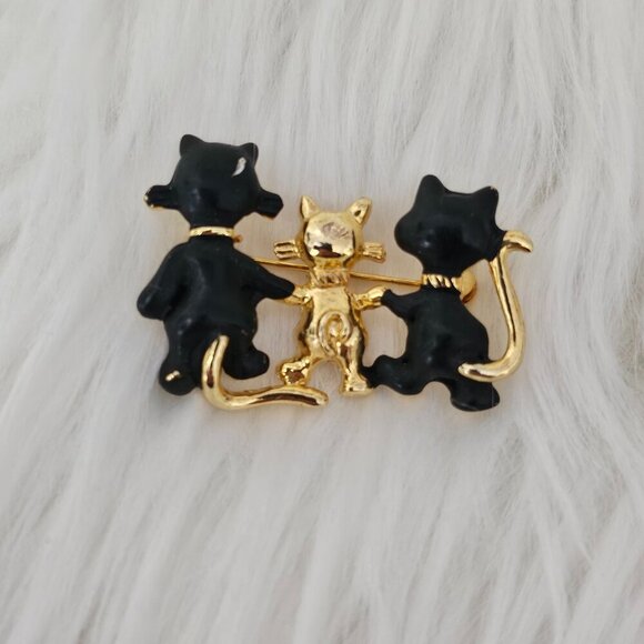 Vintage Trio Cat Pin Gold & Black Kitten Family Brooch - Picture 1 of 4